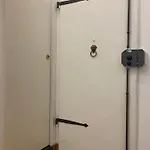 AI MAGAZZINI DEI MEDICI (casa con balcone)